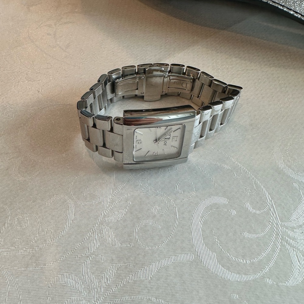 Dior watch for women - authentic